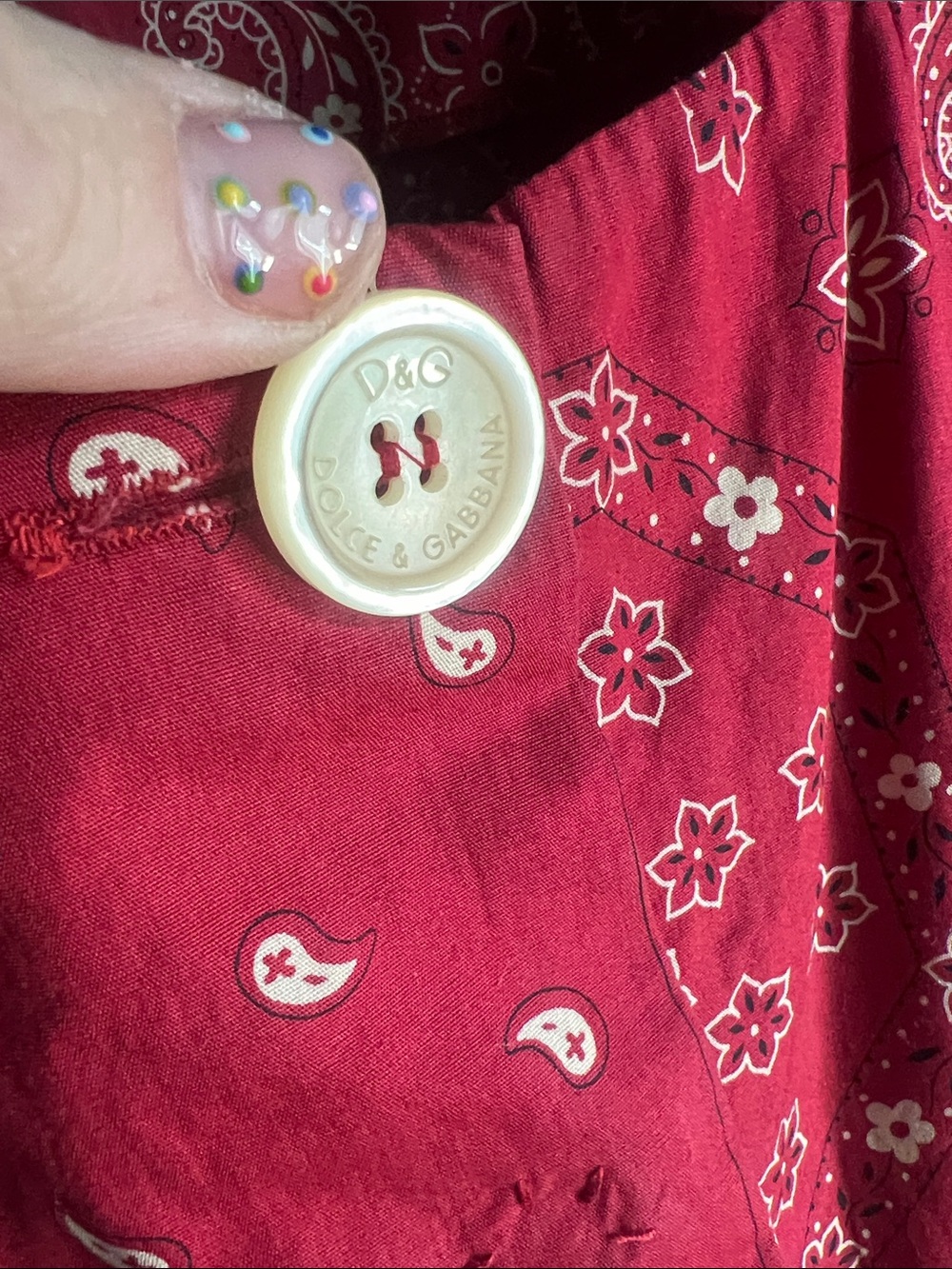Dolce & Gabbana Vintage 90’s Red Bandana-Print Mini Dress with Button Straps - Picture 4 of 8